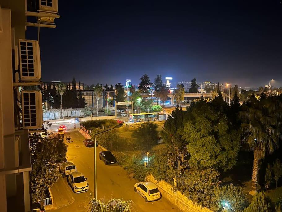 Merkezi, Sik, Denize 3 Km Kueltuer Kafeler Cad. 2 Dk '13' Antalya Exteriör bild