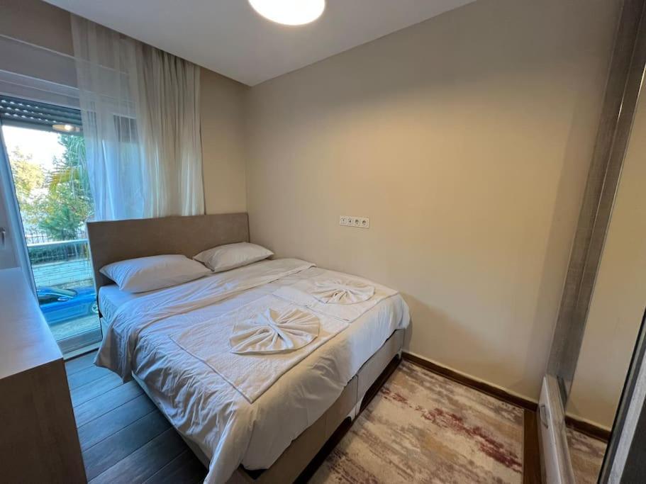 Merkezi, Sik, Denize 3 Km Kueltuer Kafeler Cad. 2 Dk '13' Antalya Exteriör bild